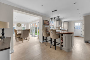 Photo 15- click for photo gallery